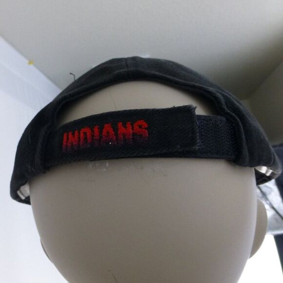 Vintage Black on Black Logo Velcro Hat MLB Hat - Picture 11 of 11